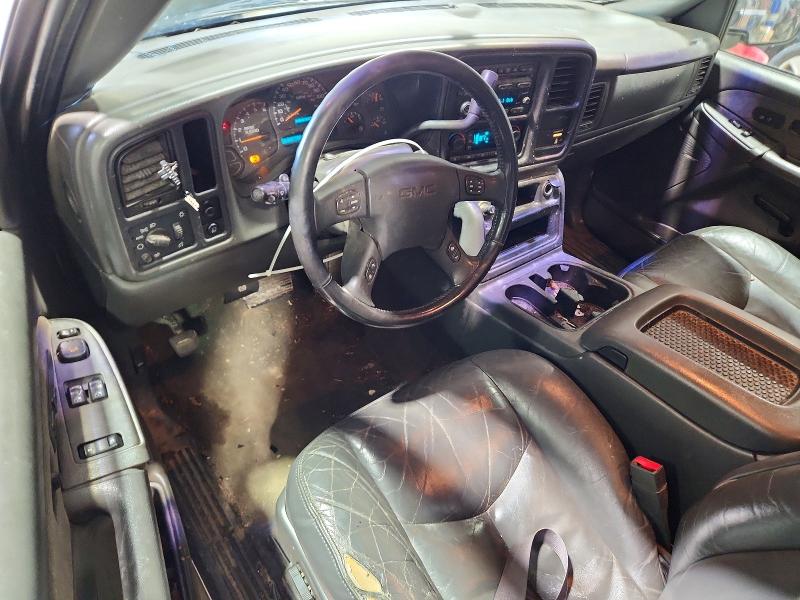 Photo 8 from auction – 2003 GMC NEW SIERRA with VIN 2GTEK19T131326675