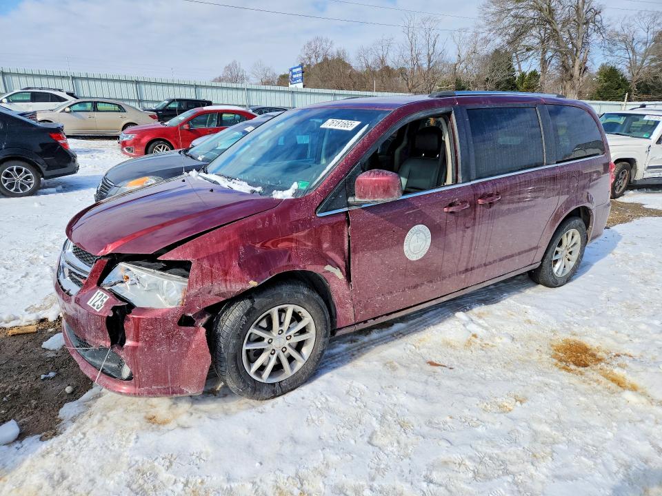 DODGE GRAND CARAVAN 2019 with VIN 2C4RDGCG5KR663103 - Photo from auction