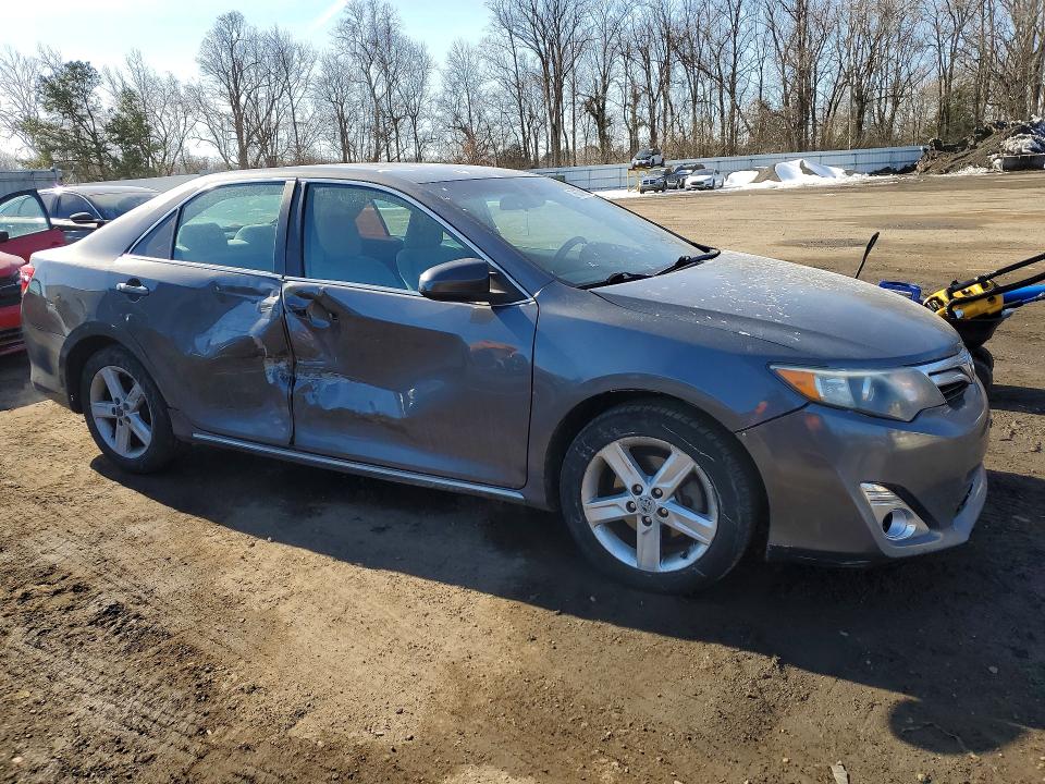 Photo 4 from auction – 2013 TOYOTA CAMRY L with VIN 4T1BF1FK3DU248243