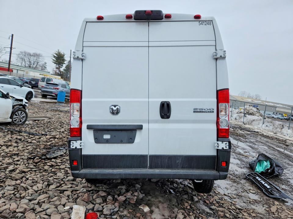 Photo 6 from auction – 2025 RAM PROMASTER 2500 with VIN 3C6LRVDG2SE568078