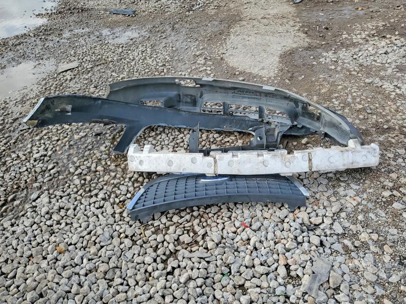 Photo 13 from auction – 2004 FORD EXPEDITION with VIN 1FMRU15W04LB46221
