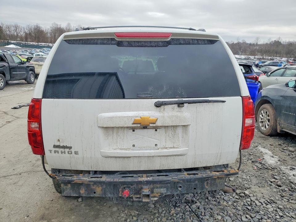 Photo 6 from auction – 2014 CHEVROLET TAHOE with VIN 1GNSKBE09ER203986