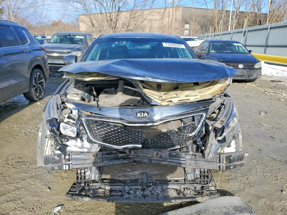 Photo 5 from auction – 2015 KIA OPTIMA LX with VIN KNAGM4A79F5558413