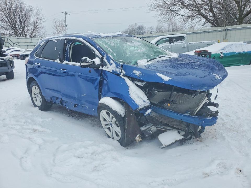 Photo 4 from auction – 2020 FORD EDGE with VIN 2FMPK4J93LBB68212