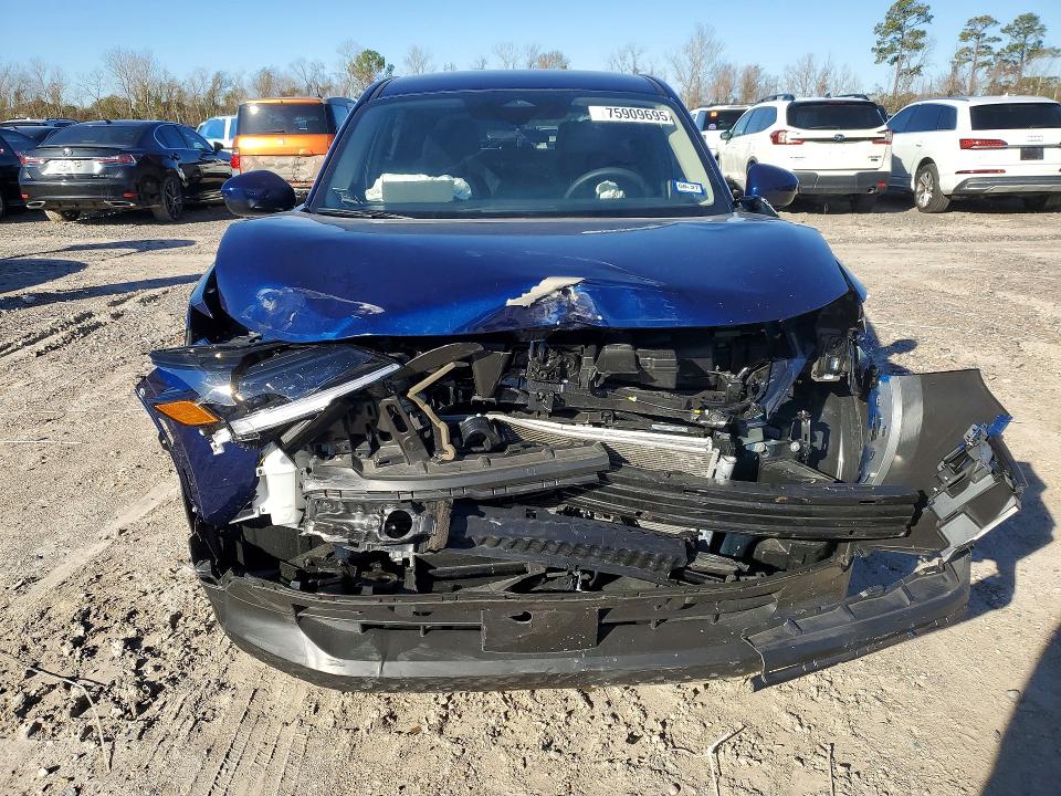 Photo 5 from auction – 2025 NISSAN KICKS with VIN 3N8AP6CA8SL432708