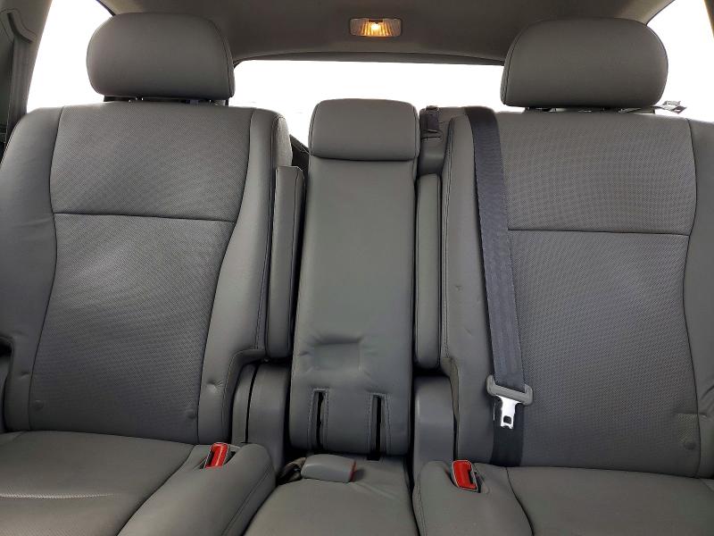 Photo 10 from auction – 2012 TOYOTA HIGHLANDER with VIN 5TDYK3EHXCS060141