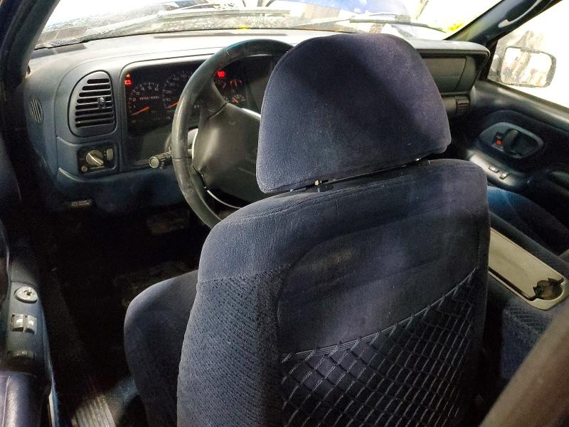 Photo 8 from auction – 1997 CHEVROLET GMT-400 K1 with VIN 2GCEK19R1V1202199