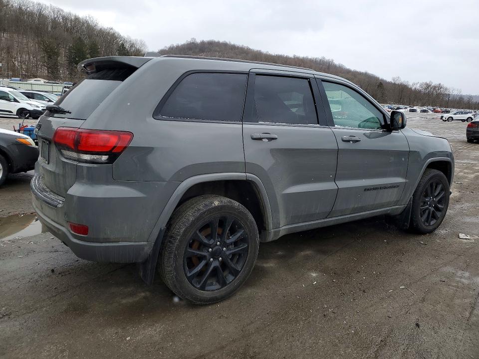 Photo 3 from auction – 2021 JEEP GRAND CHEROKEE with VIN 1C4RJFAG3MC779594