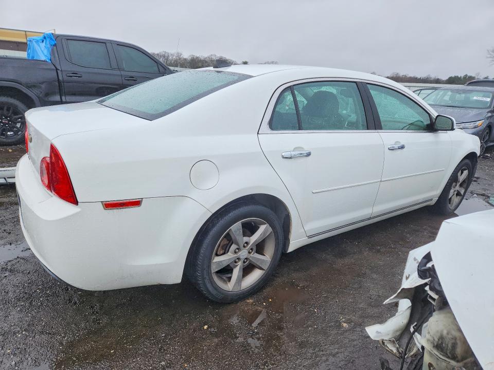 Photo 3 from auction – 2012 CHEVROLET MALIBU with VIN 1G1ZD5E02CF354355