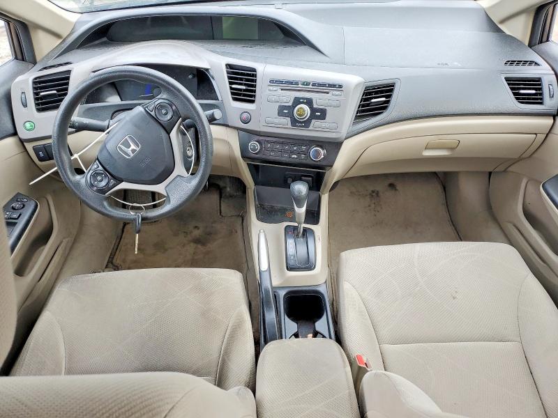 Photo 8 from auction – 2012 HONDA CIVIC with VIN 2HGFB2F53CH561040