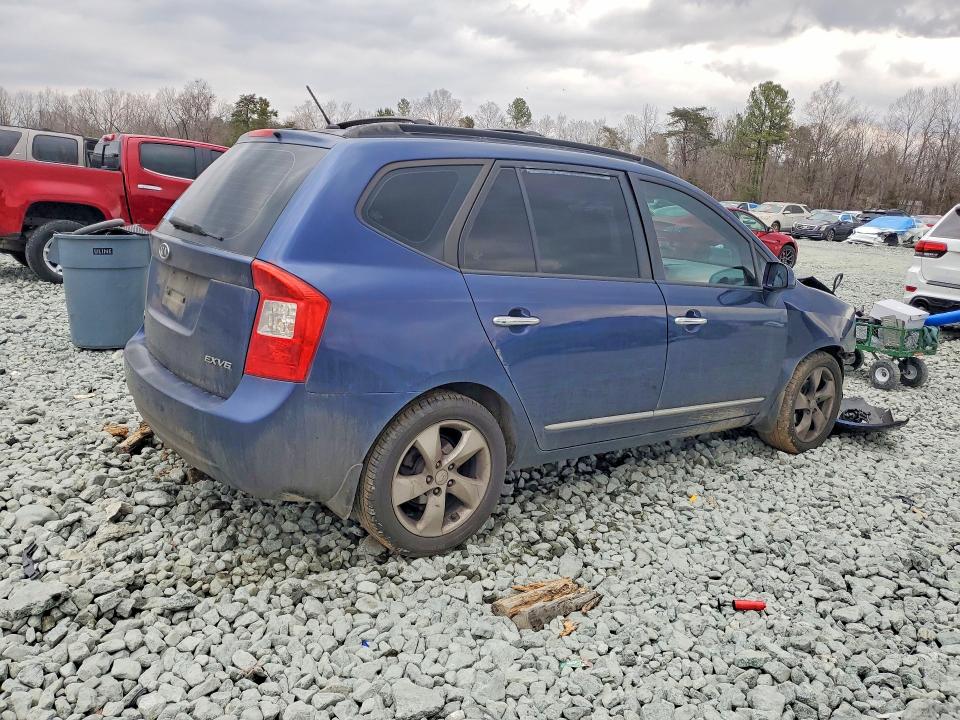 Photo 3 from auction – 2008 KIA RONDO LX with VIN KNAFG526287186337