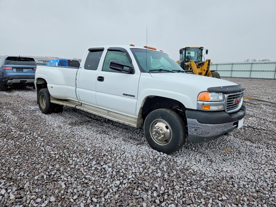 Photo 4 from auction – 2002 GMC NEW SIERRA with VIN 1GTJC39G82E210641