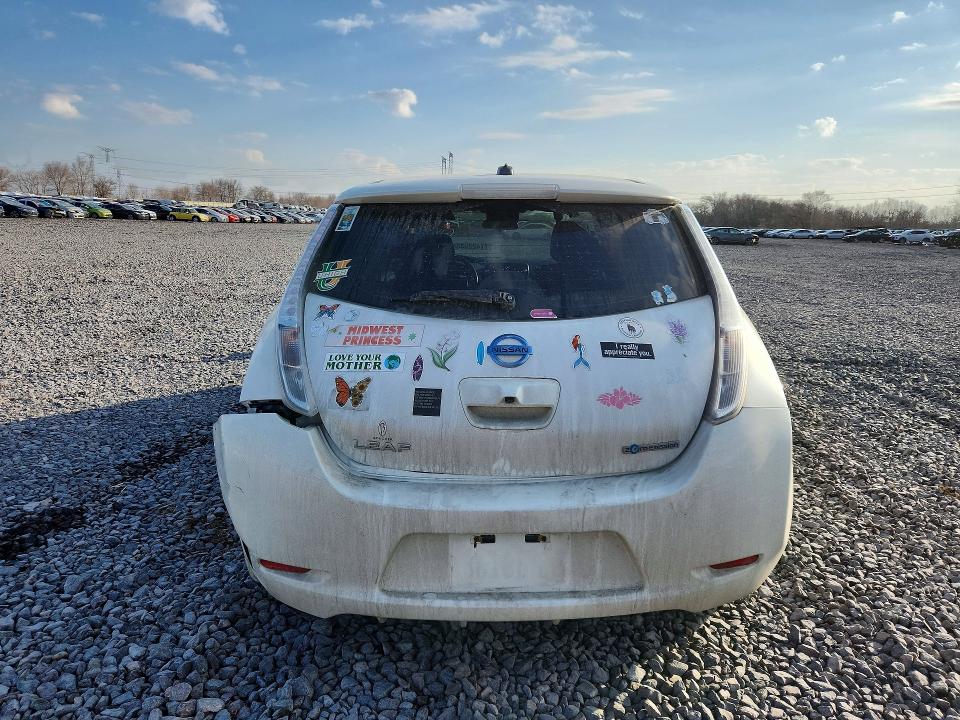 Photo 6 from auction – 2015 NISSAN LEAF with VIN 1N4AZ0CP2FC316788