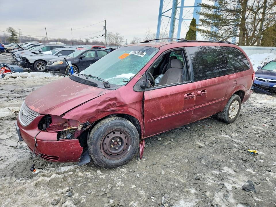 CHRYSLER TOWN & COUNTRY 2002 with VIN 2C4GP44302R628333 - Photo from auction