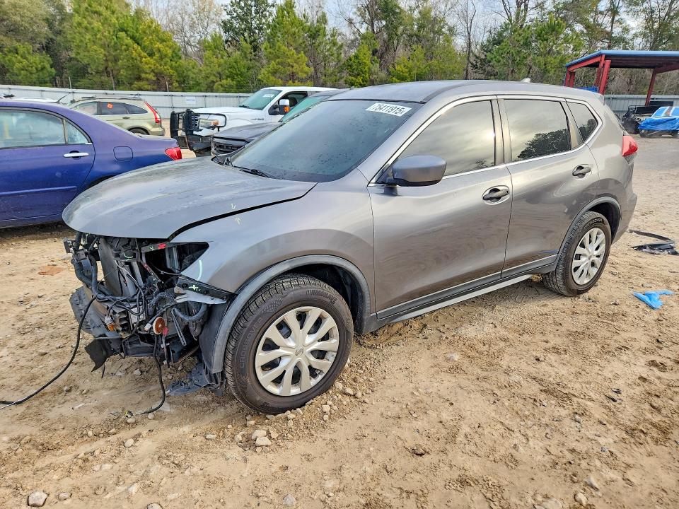 NISSAN ROGUE S 2018 with VIN KNMAT2MV0JP534816 - Photo from auction