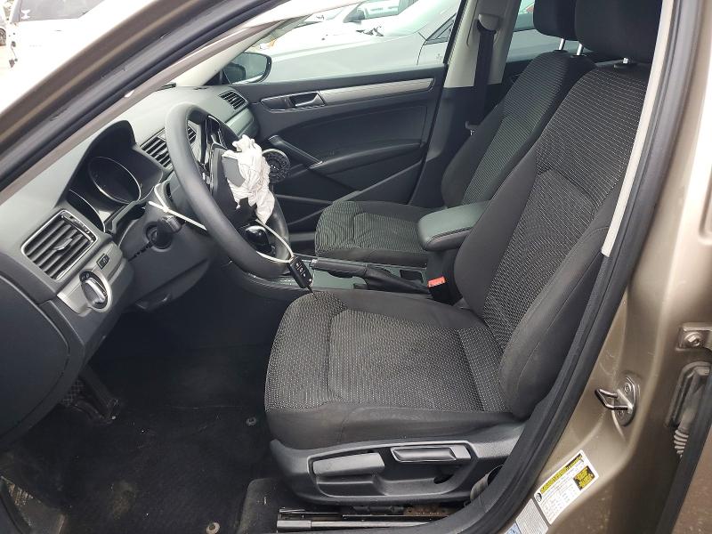 Photo 7 from auction – 2016 VOLKSWAGEN PASSAT with VIN 1VWAT7A35GC037807