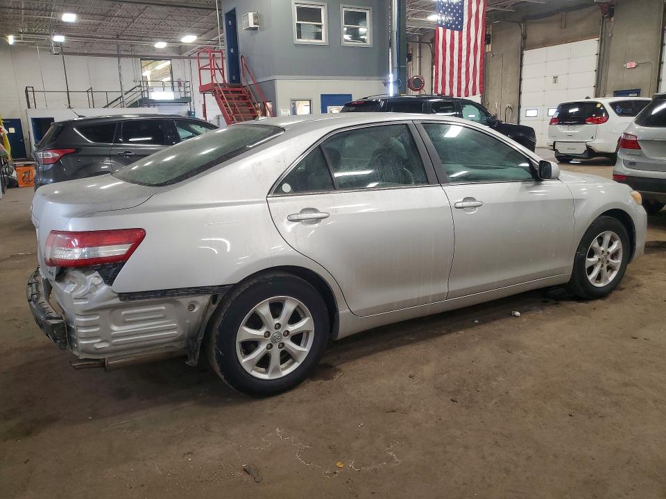 Photo 3 from auction – 2011 TOYOTA CAMRY BASE with VIN 4T1BF3EK6BU693313