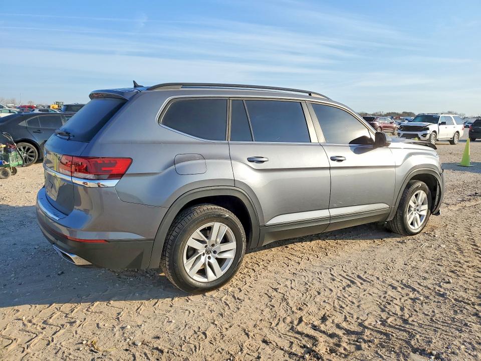 Photo 3 from auction – 2021 VOLKSWAGEN ATLAS with VIN 1V2AP2CA9MC605721