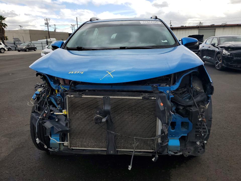 Photo 5 from auction – 2016 TOYOTA RAV4 with VIN 2T3RFREV2GW441486