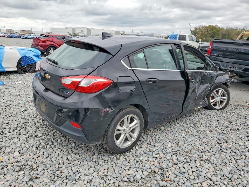 Photo 3 from auction – 2018 CHEVROLET CRUZE with VIN 3G1BE6SM1JS532910