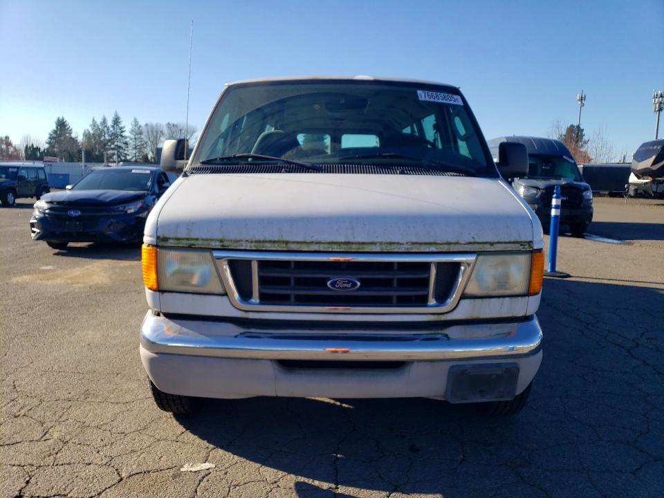 Photo 5 from auction – 2003 FORD ECONOLINE with VIN 1FBSS31L13HB42719