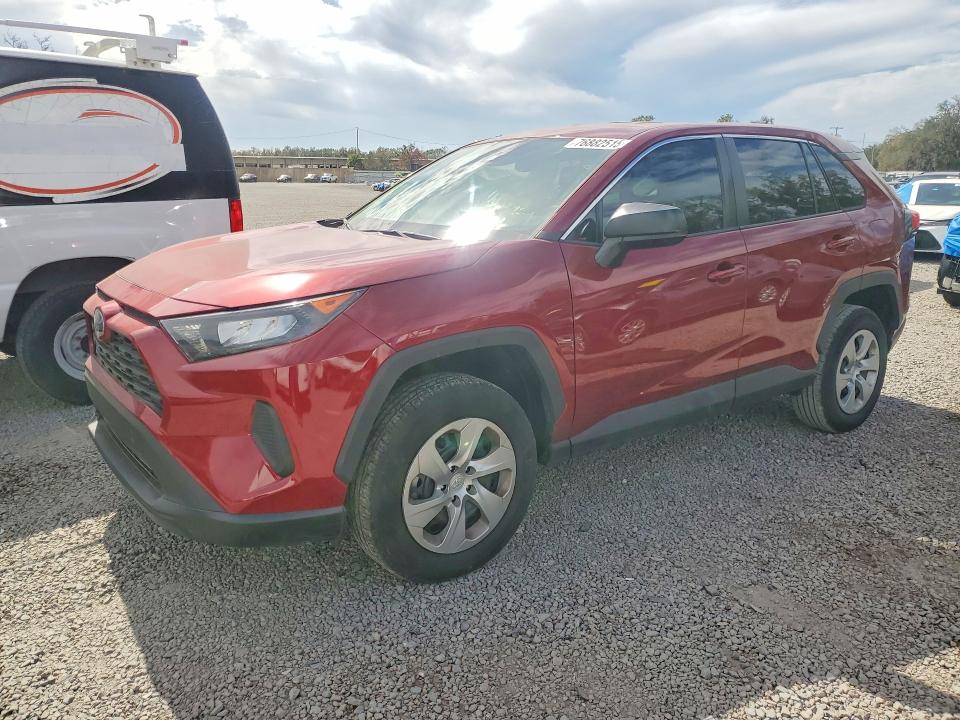 Photo 1 from auction – 2022 TOYOTA RAV4 with VIN 2T3H1RFV4NW226052