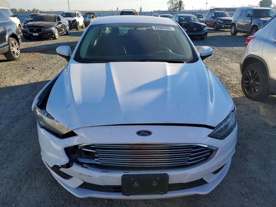 Photo 5 from auction – 2018 FORD FUSION with VIN 3FA6P0HD9JR205353