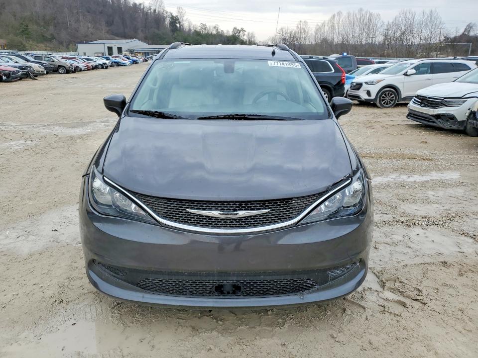 Photo 5 from auction – 2021 CHRYSLER VOYAGER with VIN 2C4RC1DG6MR549967