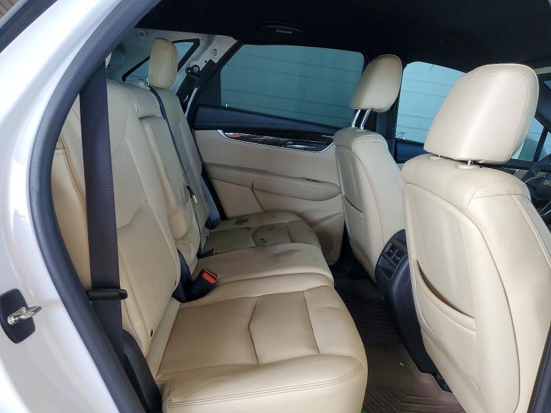 Photo 11 from auction – 2017 CADILLAC XT5 with VIN 1GYKNARS8HZ105052