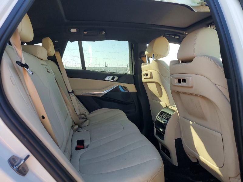 Photo 11 from auction – 2020 BMW X5 with VIN 5UXCR4C0XL9C50885