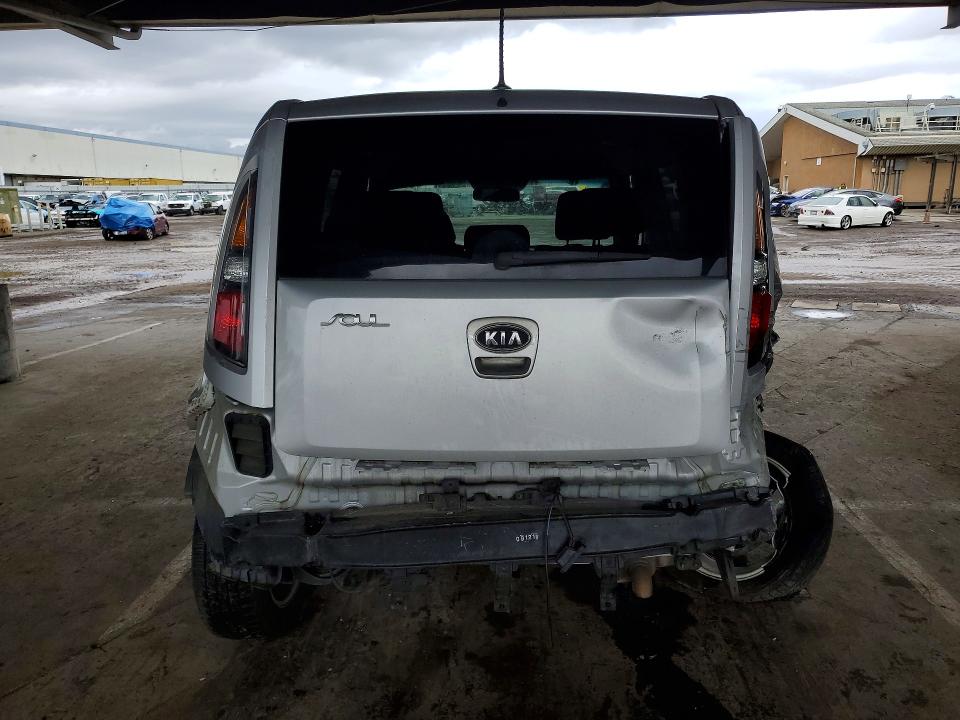 Photo 6 from auction – 2010 KIA SOUL with VIN KNDJT2A26A7140747