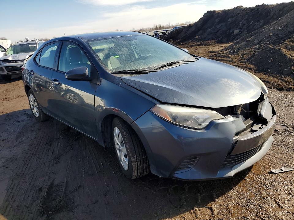 Photo 4 from auction – 2015 TOYOTA COROLLA with VIN 2T1BURHE0FC385799