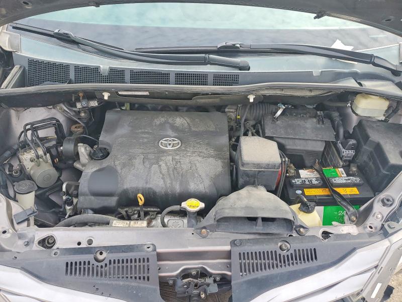 Zdjęcie 12 z aukcji – 2015 TOYOTA SIENNA z VIN 5TDYK3DC5FS571122