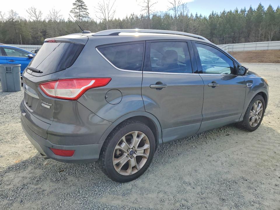 Photo 3 from auction – 2016 FORD ESCAPE TIT with VIN 1FMCU0JX9GUB87931