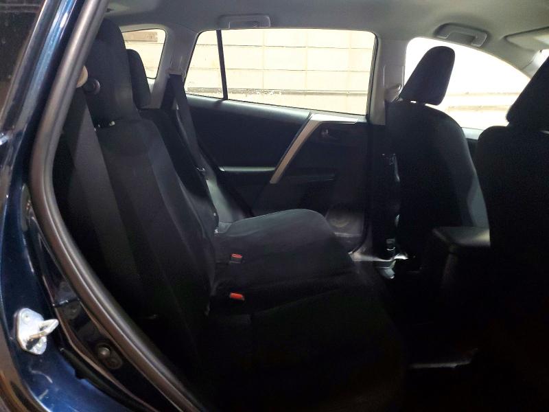 Photo 10 from auction – 2017 TOYOTA RAV4 LE with VIN 2T3BFREV3HW542247