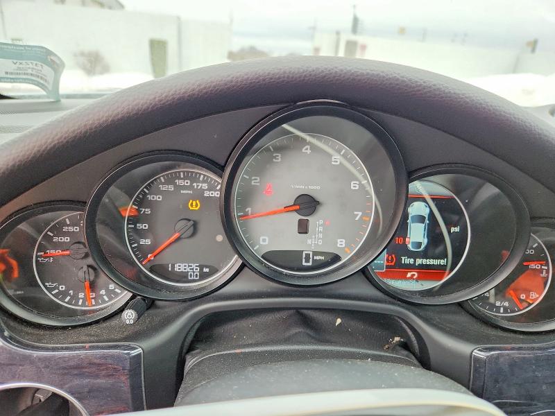 Photo 9 from auction – 2014 PORSCHE PANAMERA with VIN WP0AB2A75EL055877