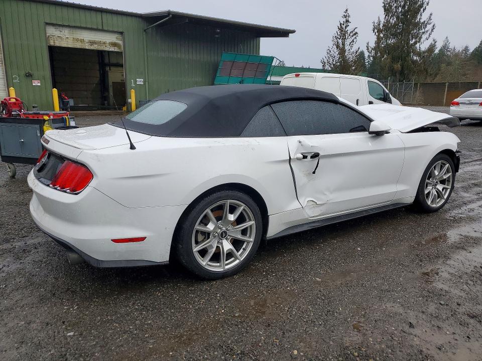 Photo 3 from auction – 2015 FORD MUSTANG with VIN 1FATP8UH4F5404198