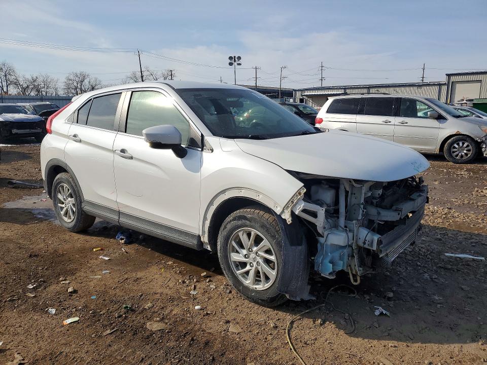 Photo 4 from auction – 2018 MITSUBISHI ECLIPSE CR with VIN JA4AS3AAXJZ064562
