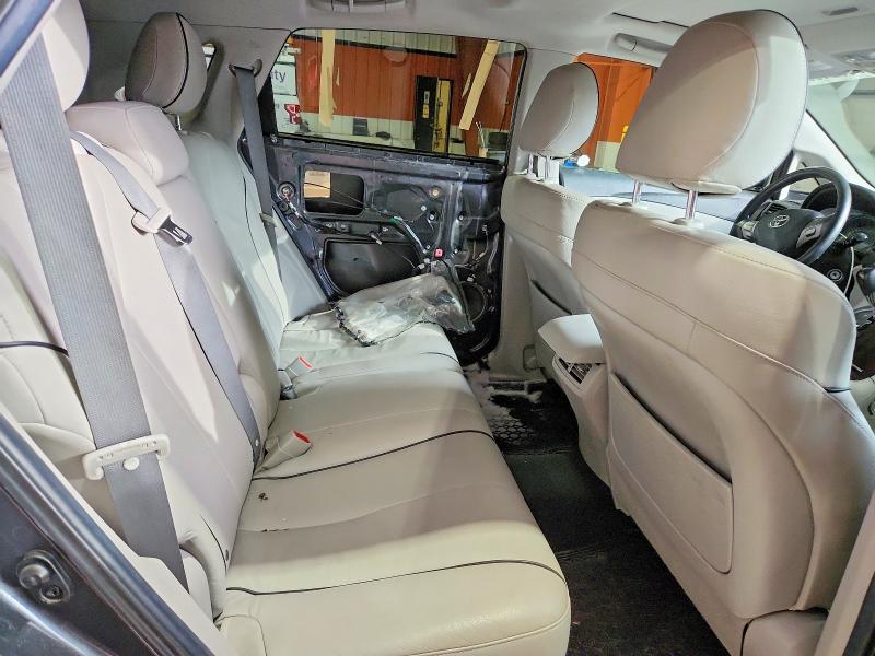 Photo 11 from auction – 2012 TOYOTA VENZA LE with VIN 4T3BA3BB5CU033162