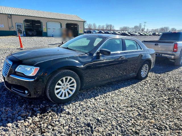 CHRYSLER 300 2014 with VIN 2C3CCAAG8EH182835 - Photo from auction
