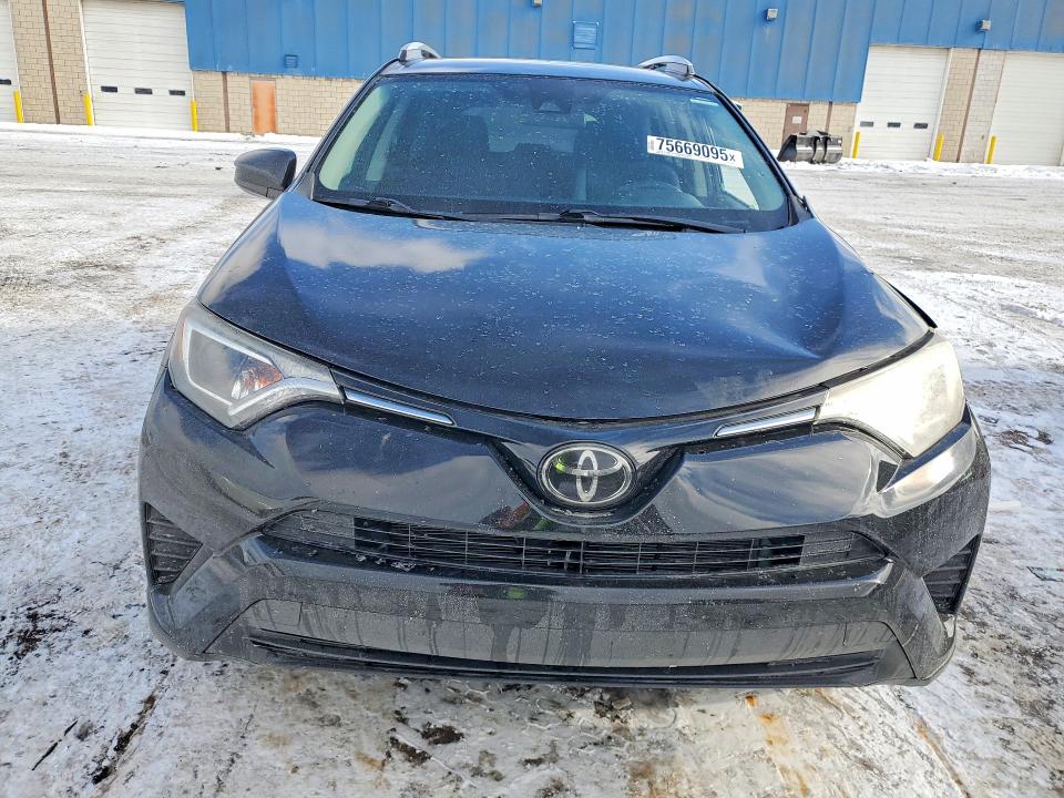 Photo 5 from auction – 2017 TOYOTA RAV4 LE with VIN 2T3BFREV3HW545729