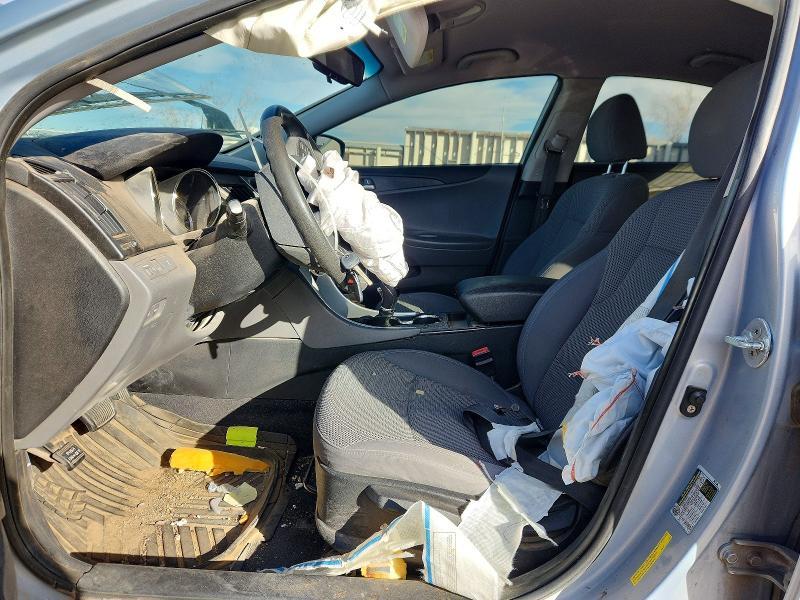 Photo 7 from auction – 2012 HYUNDAI SONATA with VIN 5NPEB4AC5CH351669