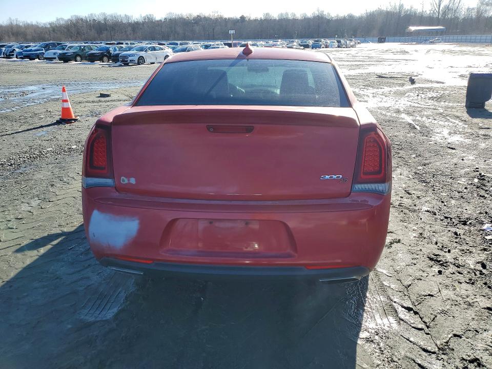 Photo 6 from auction – 2015 CHRYSLER 300 S with VIN 2C3CCABT7FH760579