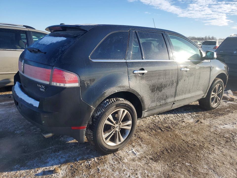Photo 3 from auction – 2010 LINCOLN MKX with VIN 2LMDJ8JC2ABJ26351