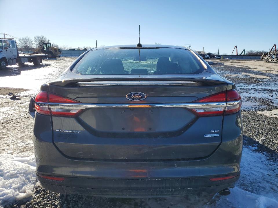 Photo 6 from auction – 2017 FORD FUSION SE with VIN 3FA6P0HD9HR399456