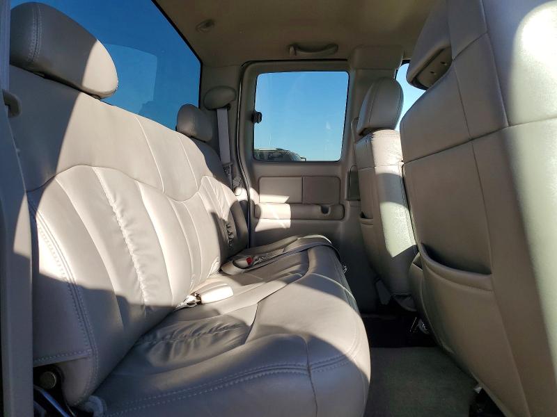 Photo 10 from auction – 2002 GMC NEW SIERRA with VIN 2GTEC19T421357365