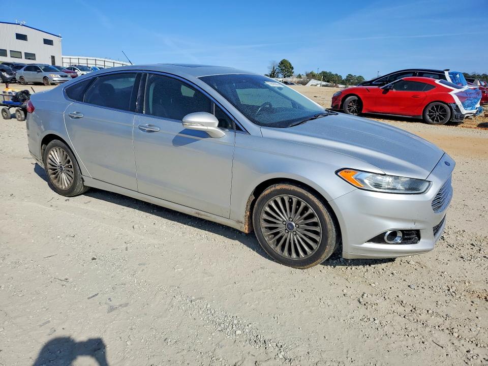 Photo 4 from auction – 2016 FORD FUSION with VIN 3FA6P0K98GR273981