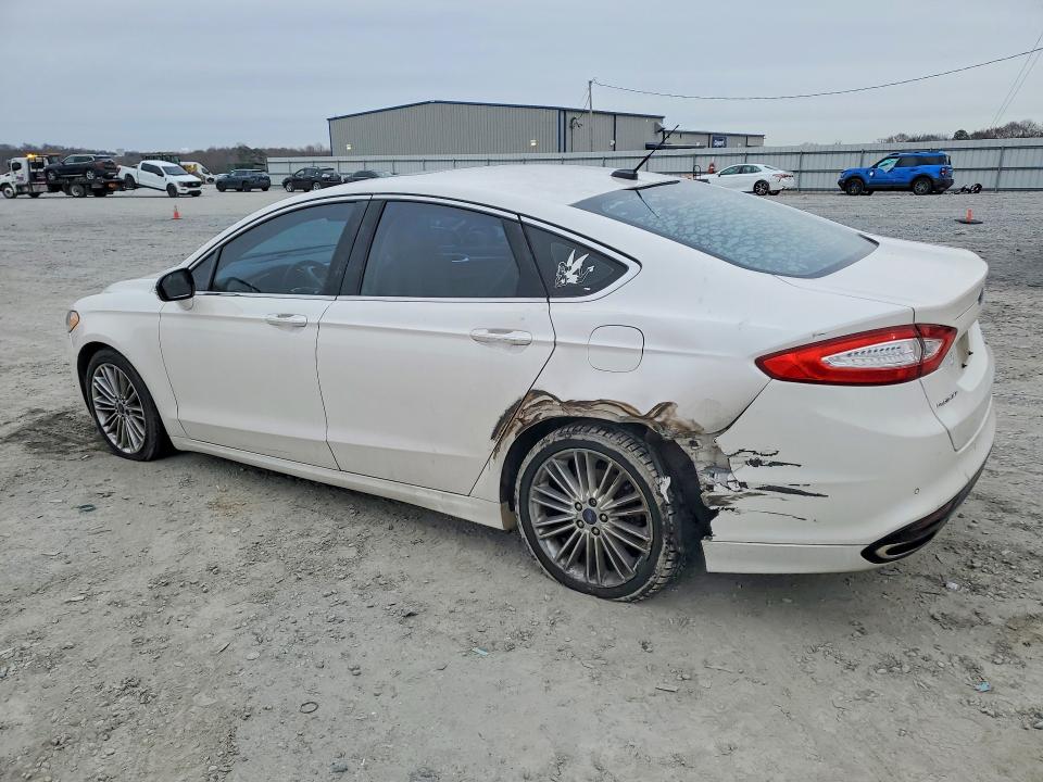 Photo 2 from auction – 2016 FORD FUSION with VIN 3FA6P0H92GR205408