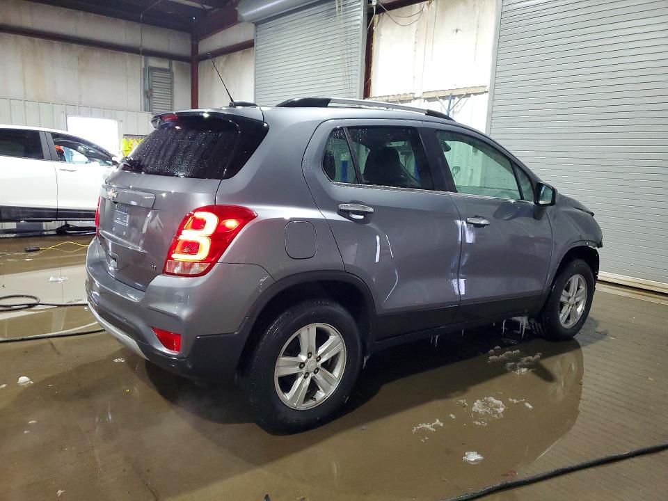 Photo 3 from auction – 2020 CHEVROLET TRAX 1LT with VIN 3GNCJPSB7LL276126
