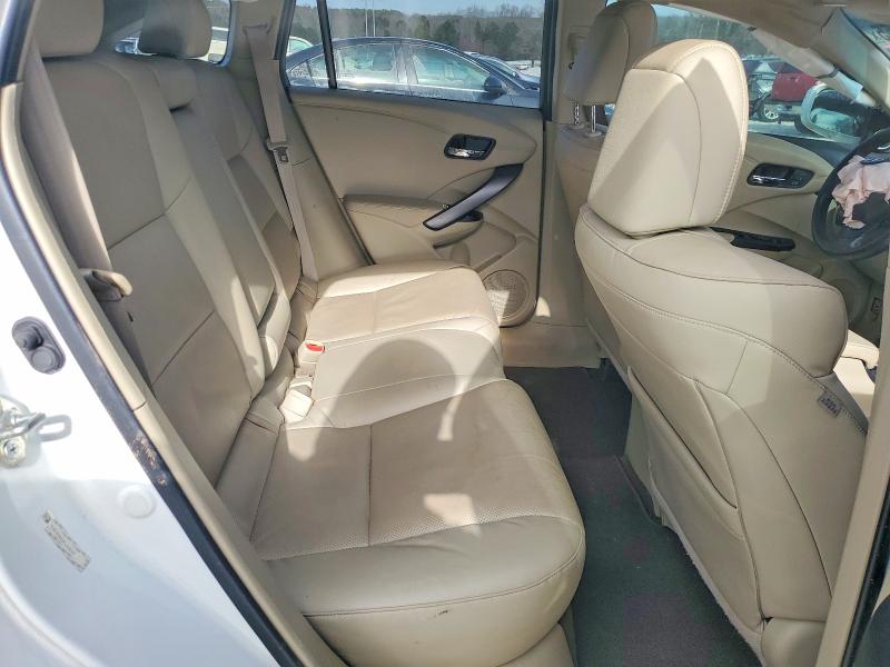 Photo 11 from auction – 2015 ACURA RDX with VIN 5J8TB3H33FL005547